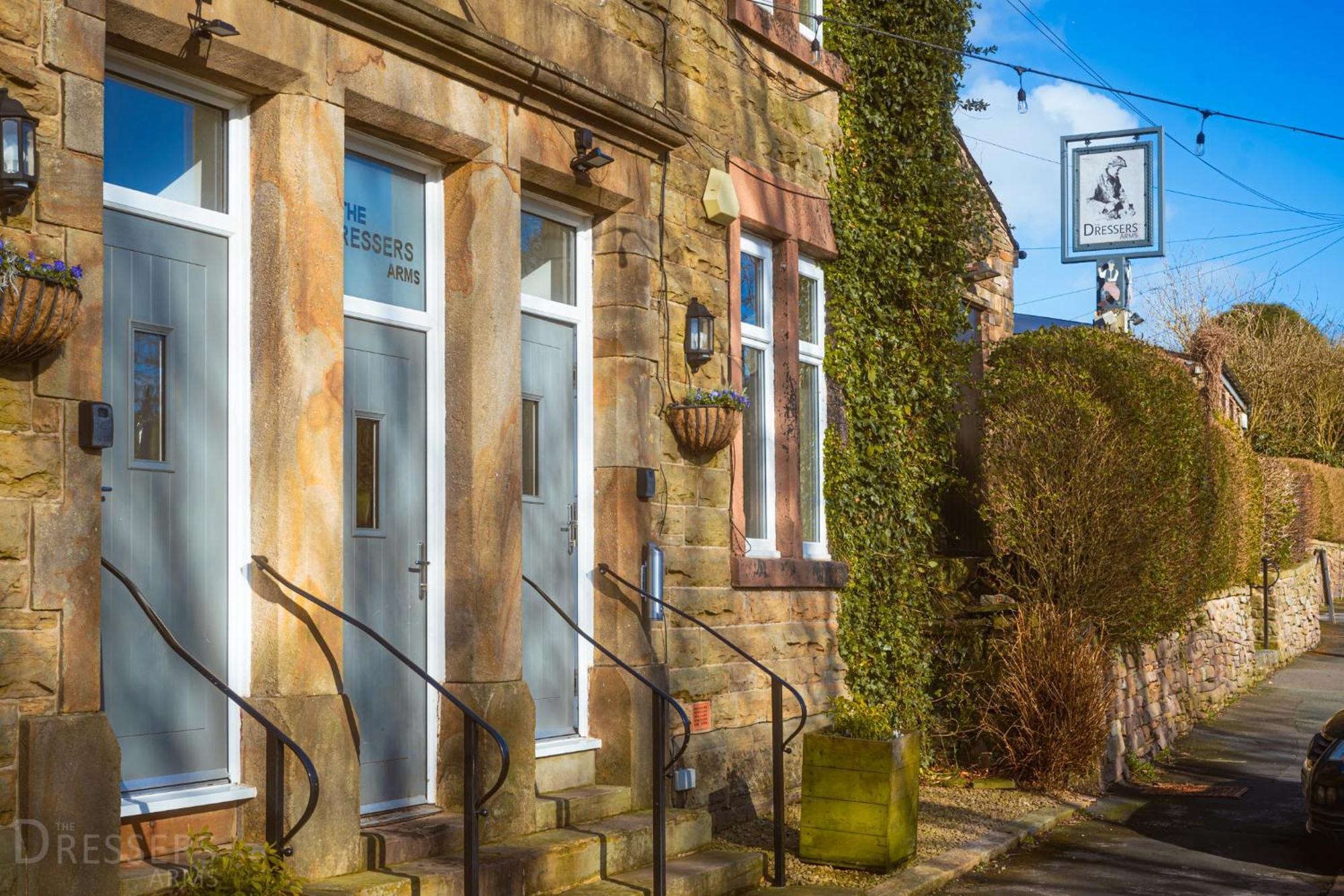 Rooms At The Dressers Arms Чорли Экстерьер фото