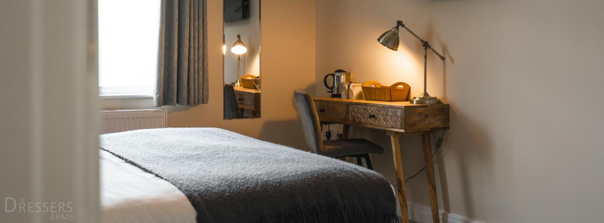 Rooms At The Dressers Arms Чорли Экстерьер фото