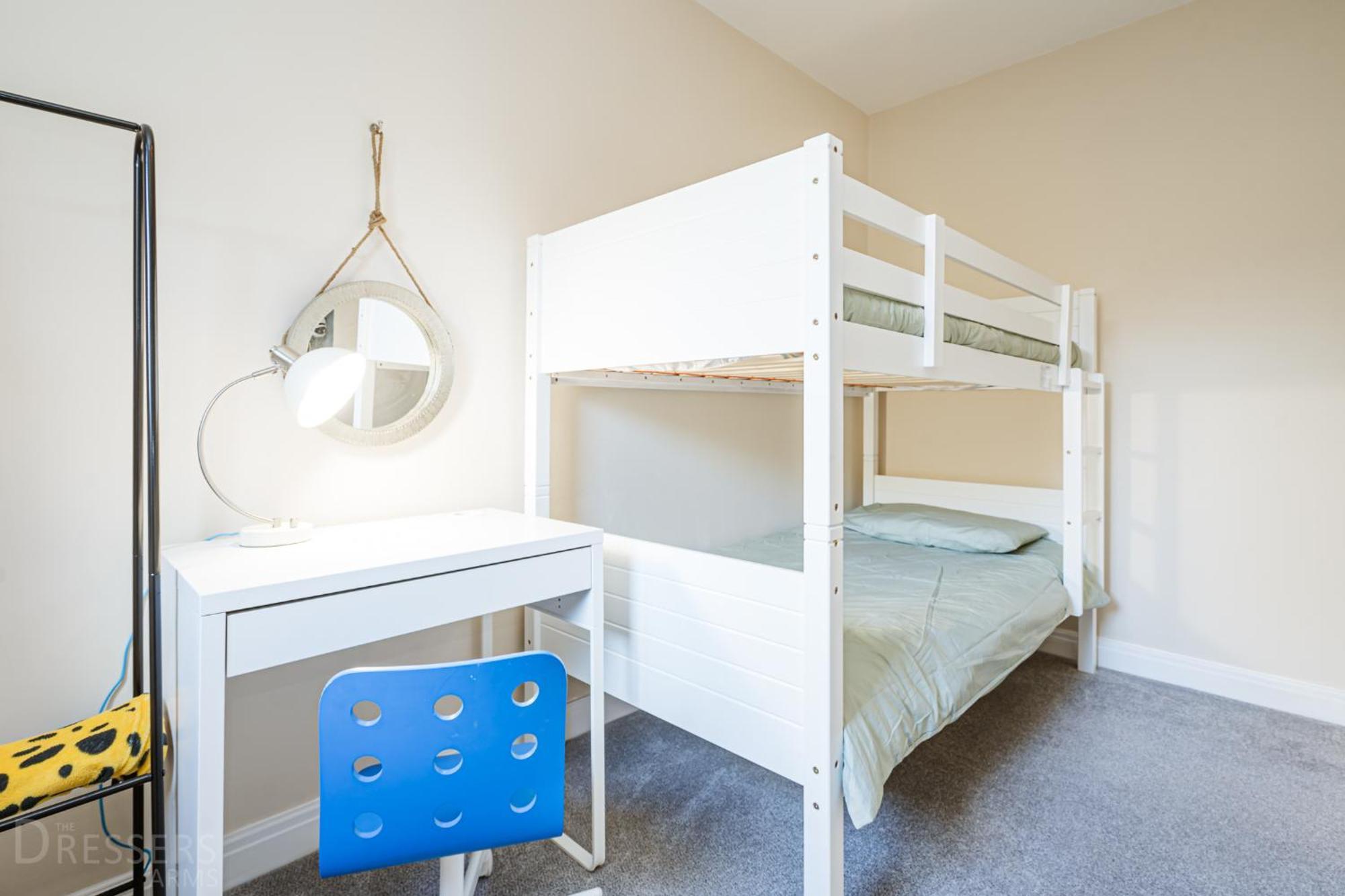 Rooms At The Dressers Arms Чорли Экстерьер фото